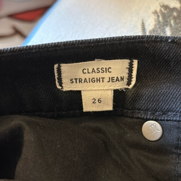 Madewell Classic Straight Jeans in Lunar Wash - Picture 3 of 8